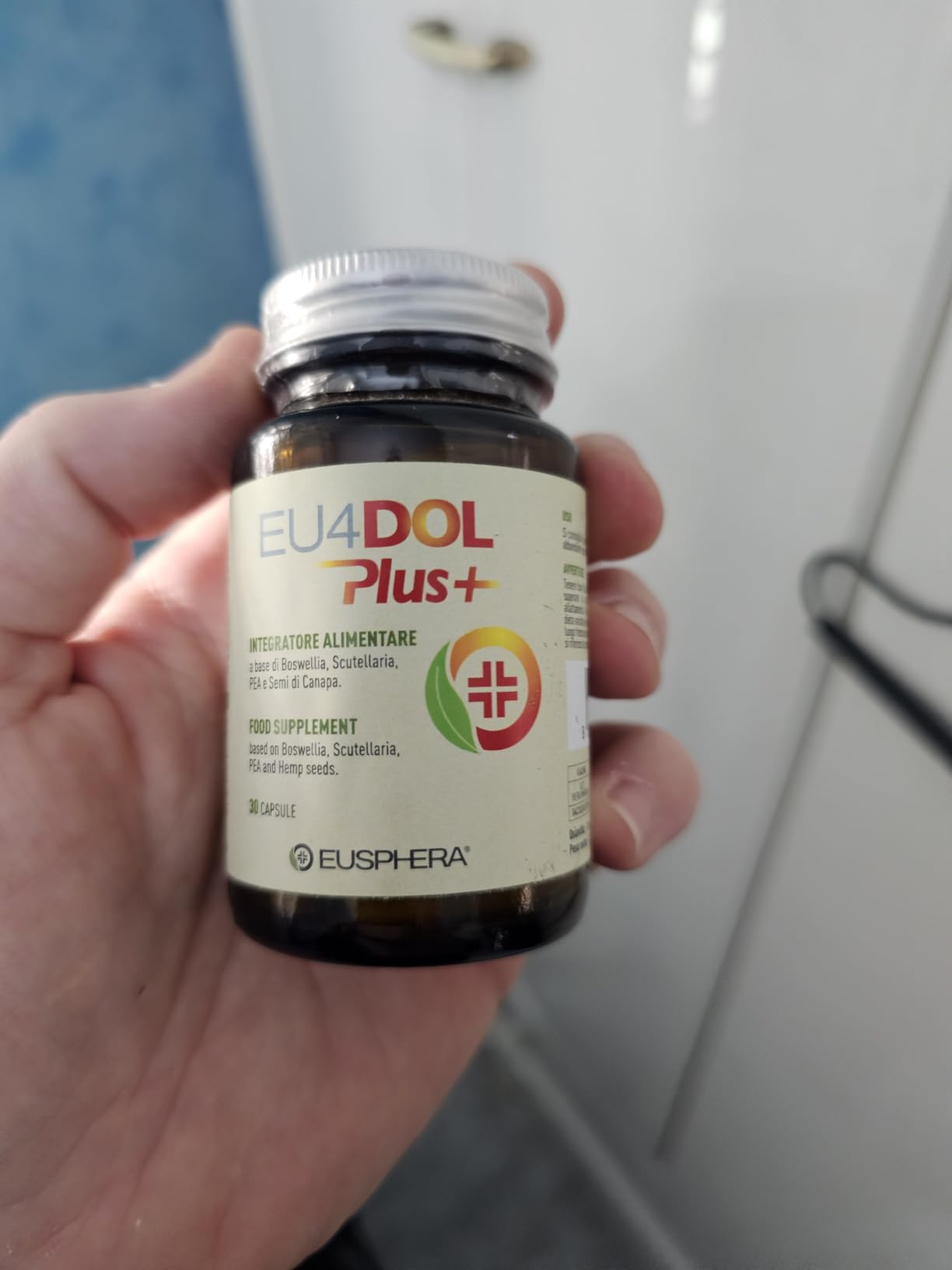 Eusphera EU4DOL PLUS integratore articolazioni boswellia e canapa