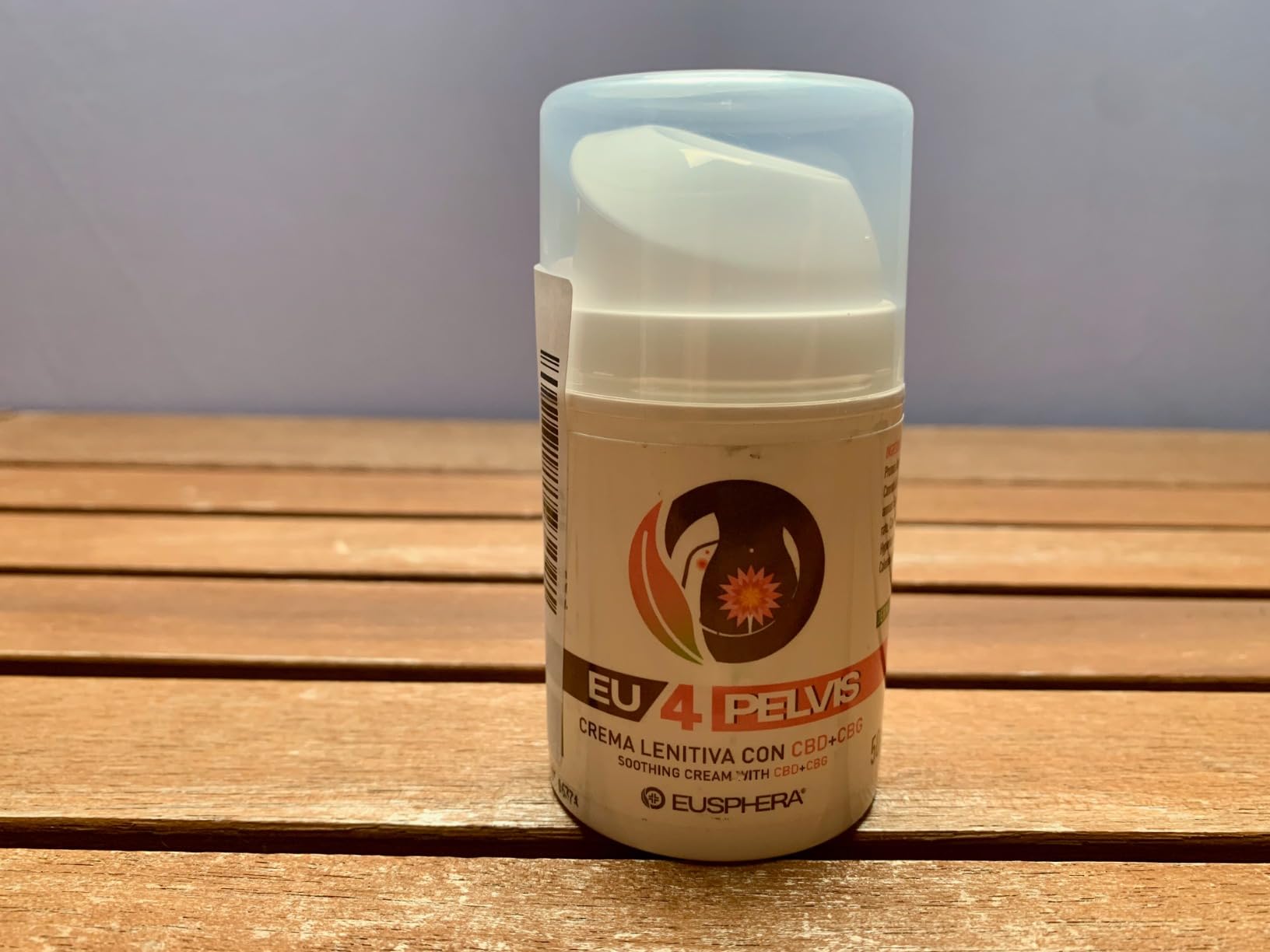 Eusphera Creme con CBD crema intima acido ialuronico